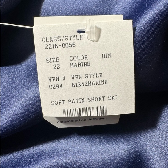 David's Bridal Navy Blue Satin High Low Ruffle Skirt Size 22 NWT Brand New - Picture 9 of 9